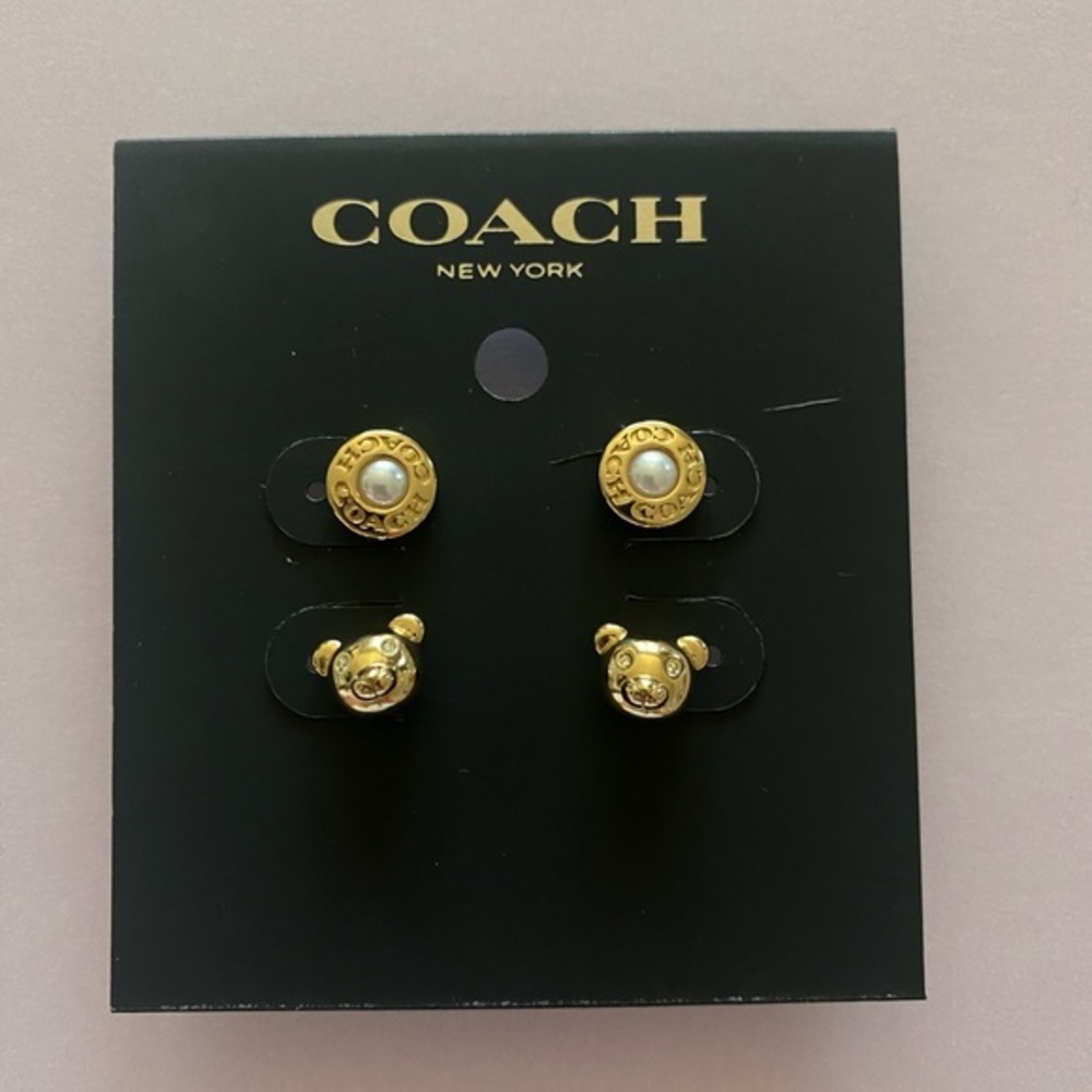 NWT Coach Bear and Pearl Stud Earrings Set Gold Tone C7792